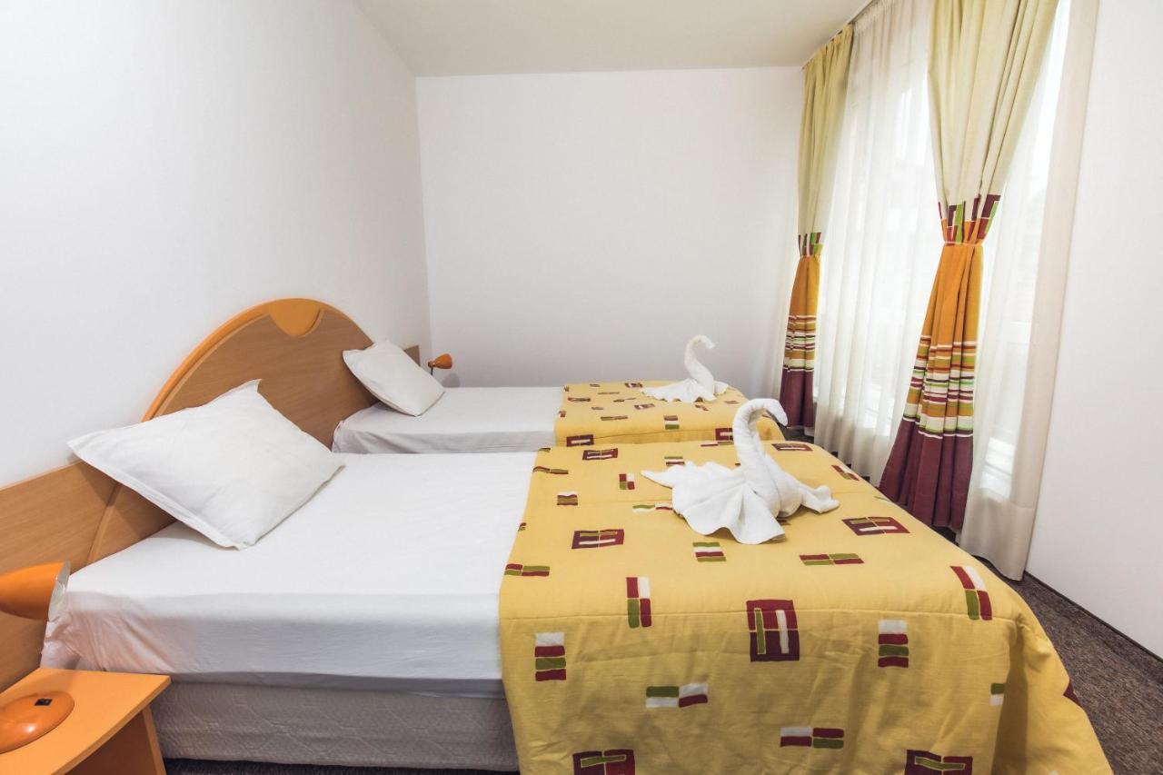 Villa Martina Nesebar Bagian luar foto